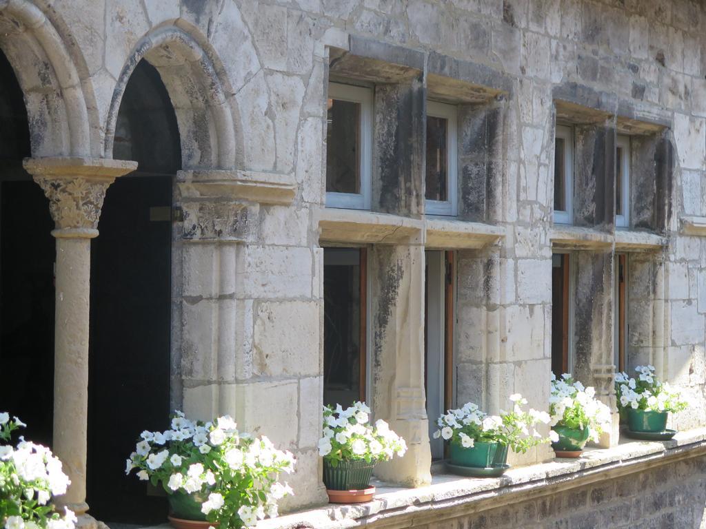 La Porte Bleue Saint-Antonin Esterno foto